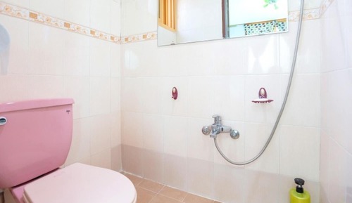 Room (Room 210 of Cypress Tree Building (2n)