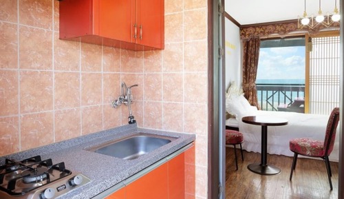 Room (Ocean View Building (2nd floor) 107)