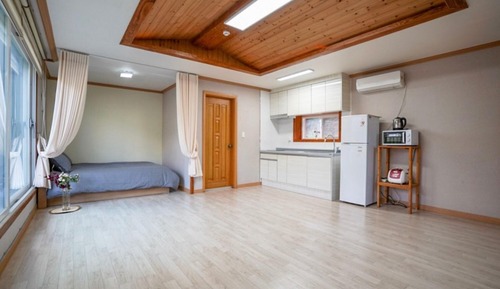 Room (Blessing Room)