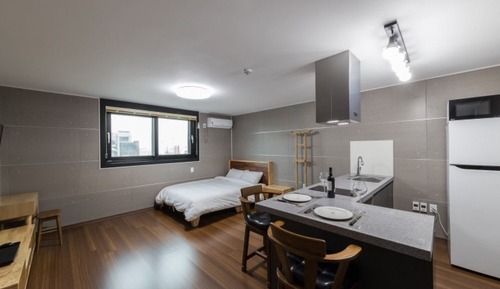 Room (Building D 221 (whirlpool spa))