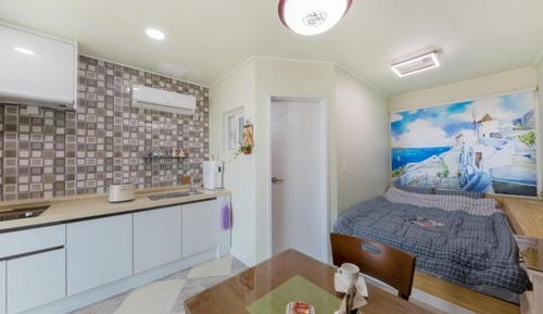 Room (Room 101 (Ocean View Whirlpool))