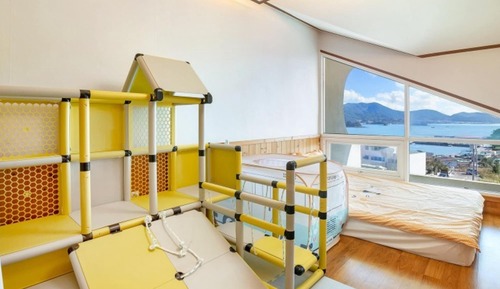 Room (Room 302 (Duplex Individual terrace))