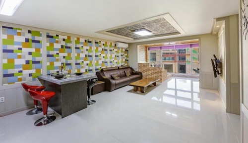 Room (Room 102 (Spa Private BBQ Indoor Four)