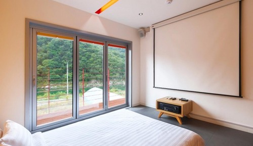 Room (VILLAGE-Y (Spa Unshared House))