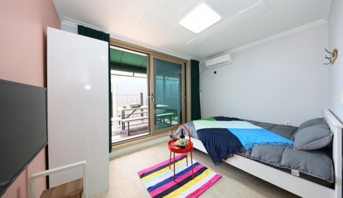 Room (Room 202 (Bed Private BBQ))