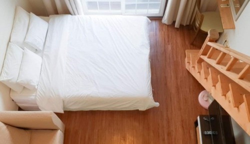 Room (Rev (Couple Room))