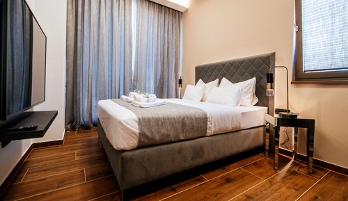 Royal Apartment, 1 Bedroom, Garden View