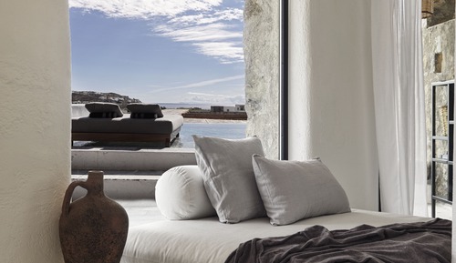 Nomad Suite Sea View with Private Pool & Yard