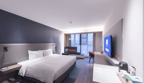 Standard Room, 1 King Bed