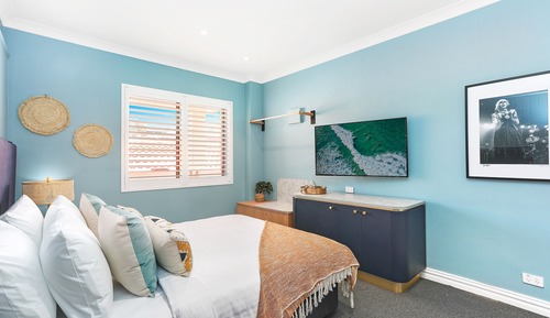 Bay Mini, 1 Queen Bed