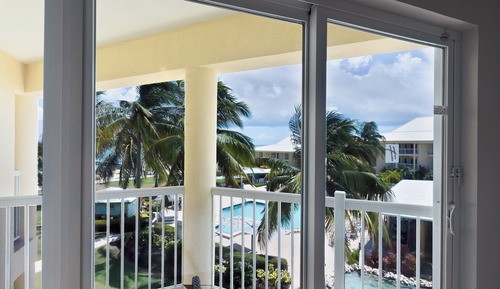 Standard Room, 2 Queen Beds, Pool View