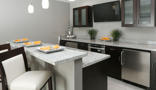 Suite, 1 Bedroom, Kitchen (Dining Area)
