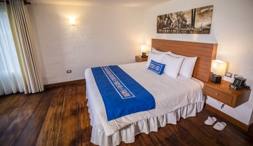 Deluxe Room, 1 King Bed