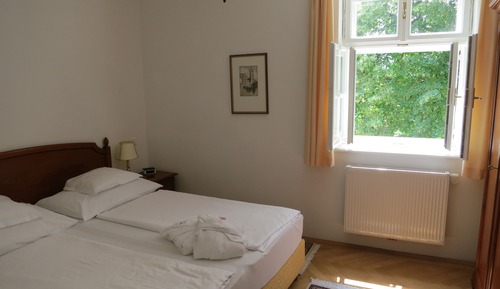 Basic Apartment