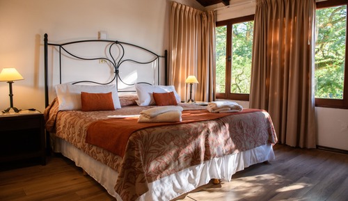 Classic Double or Twin Room, 1 Double or 2 Twin Beds, Mountain View