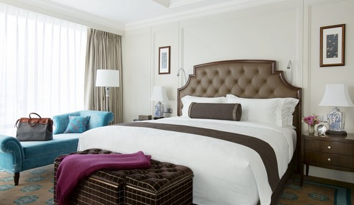 Club One-Bedroom Suite