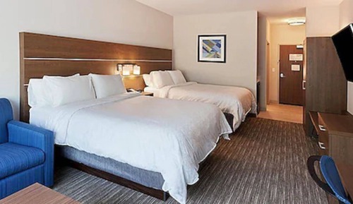 Standard Room, 2 Queen Beds, Accessible Bathtub (Communications, Mobility)