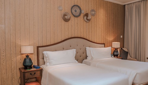 Premium Twin Room (Deluxe)