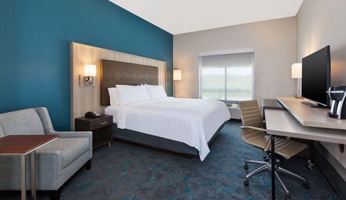 Standard Room, 1 King Bed