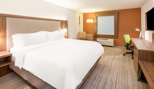 Standard Room, 1 King Bed, Accessible, Non Smoking (Communications, Extra Floor Space)