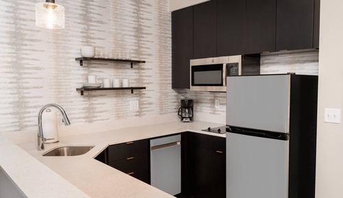 Studio Suite, 1 King Bed with Sofa bed, Non Smoking (Hearing Accessible)