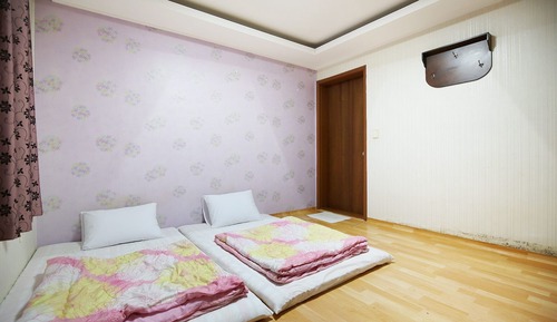 Room (Standard Room(floor heating system))