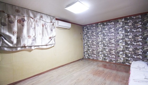 Room (Special room (Ondol minors absolutely)