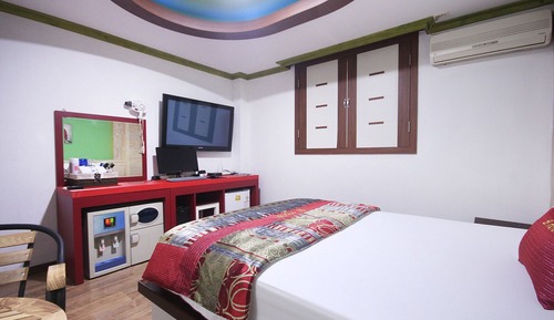 Room (Standard Room)