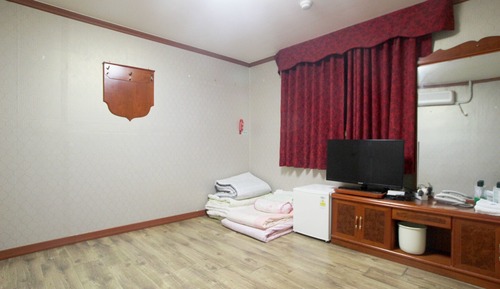 Room (Standard Room(floor heating system))