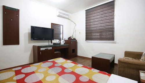 Room (General room A)