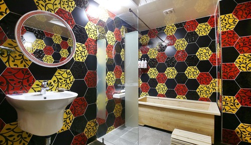 Room (Drive In (VIP))