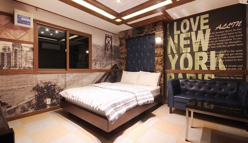 Room (Standard Room D (Netflix available in)