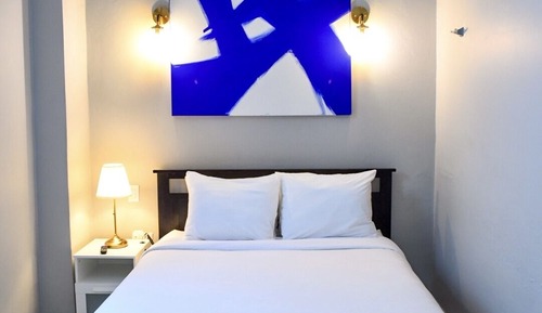 Signature Room