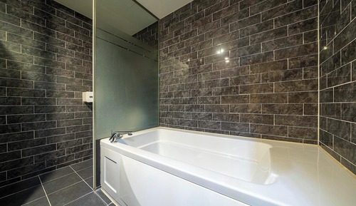 Room (Special room B (Samsung 75-inch TV ra)