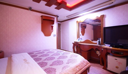 Room (Standard Room)