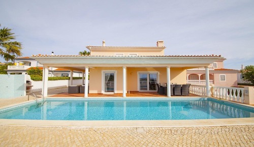 Villa, Accessible