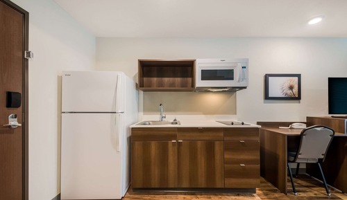 Standard Room, 2 Queen Beds, Non Smoking