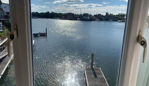 House, Private Bathroom, Canal View