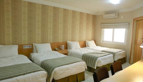 Deluxe Quadruple Room