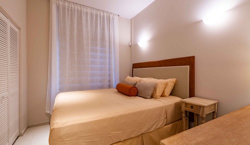 Apartment (3 Bedrooms)