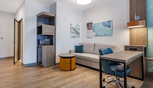 Suite, 2 Queen Beds, Accessible, Non Smoking