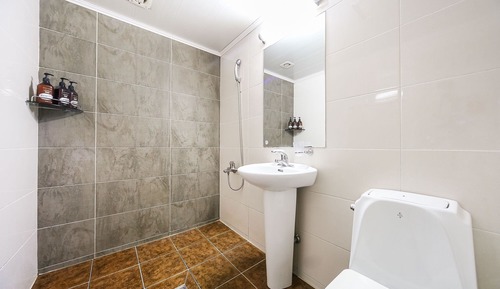 Room (Ondol (non-smoking room))