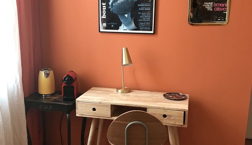 Luxury Double Room, Ensuite, City View (Orange Tangerine)