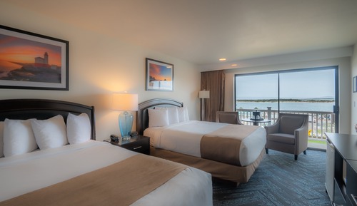 Standard Room, 2 Queen Beds (East Two Queen - Non-Pet)