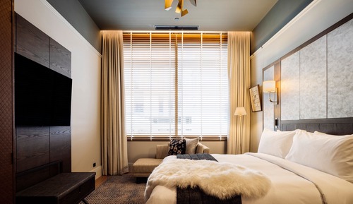 Suite, 1 King Bed, Non Smoking