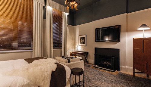 Studio Suite, 1 King Bed, Non Smoking
