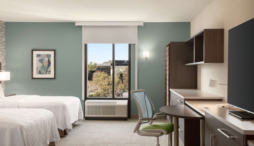 Studio, 2 Queen Beds, Accessible, Bathtub