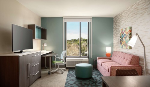 Suite, 1 Bedroom, 2 Queen Beds & Sofa Bed