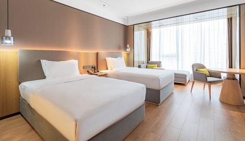 Standard Room, 2 Twin Beds, City View