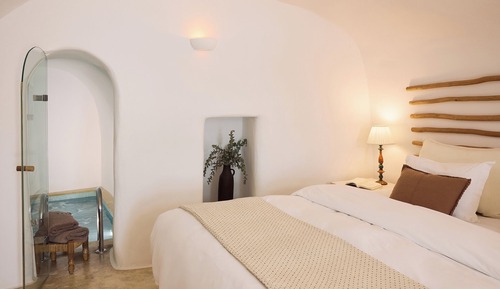 Honeymoon Suite, Sea View (Indoor Jetted Plunge Pool)